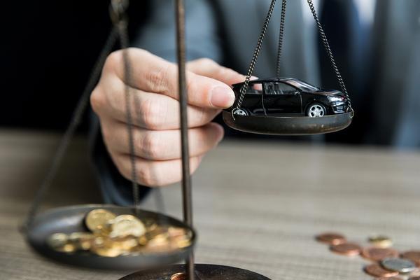一汽汽车金融突然终止合同，用户权益受影响引关注图1