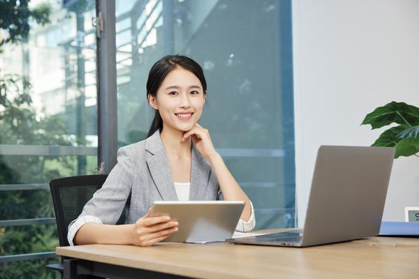 怀孕5个月条款: 女性权益保护探讨 图2