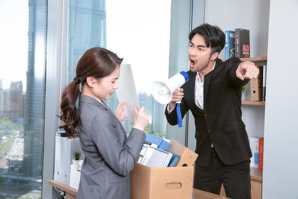 《一商铺租赁违约责任案例：老板欠租后续如权？》 图1