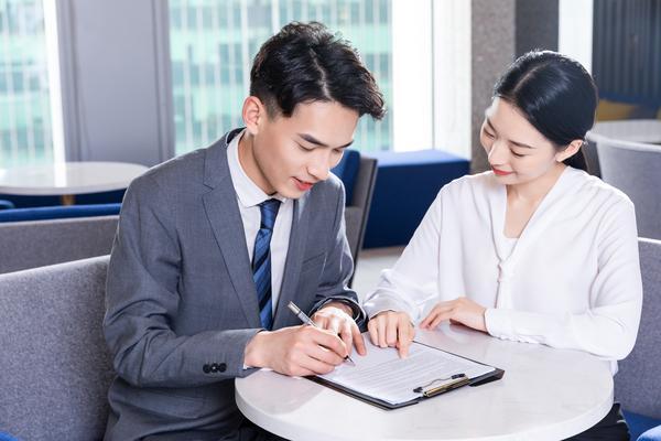 合同文件效力的优先顺序:从语言到形式 图2