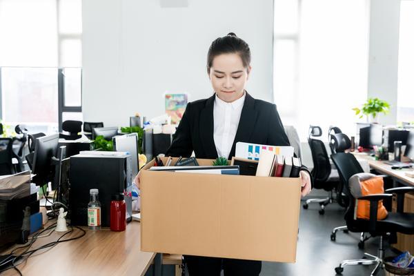 劳动合同终止与离职的关系:劳动者的权益保障 图1