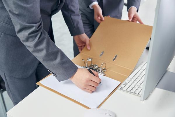 《劳动合同法规定的加班上限及加班费标准解析》图1