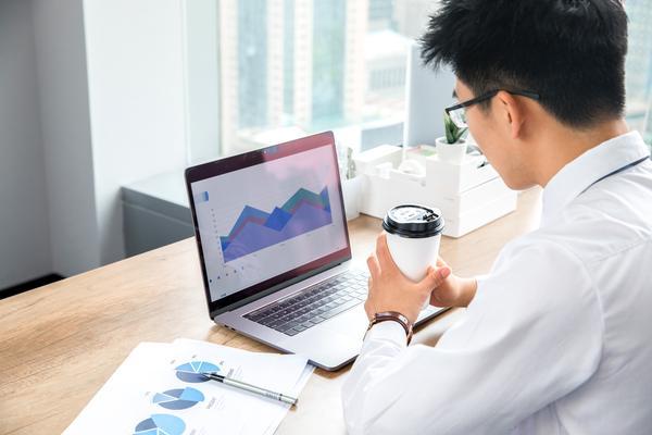 理财合同违约责任条款范本及法律适用解析 图1