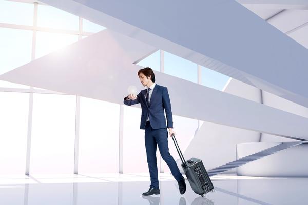 子女不孝：老人生活困苦，社会责任感何在?图1