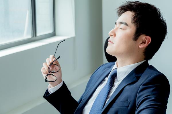 两万元合同纠纷：探究金钱与权益的平衡图1