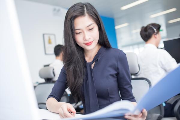 房屋办公租赁合同范本：全面解析与实用指南 图1