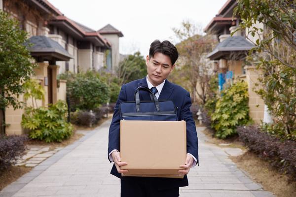 《劳动合同终止技巧：掌握这些要素，让员工纷纷离职》图1