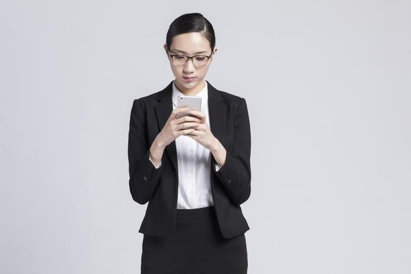 顾全顶薪合同纠纷案：职场权益的捍卫与和解 图2