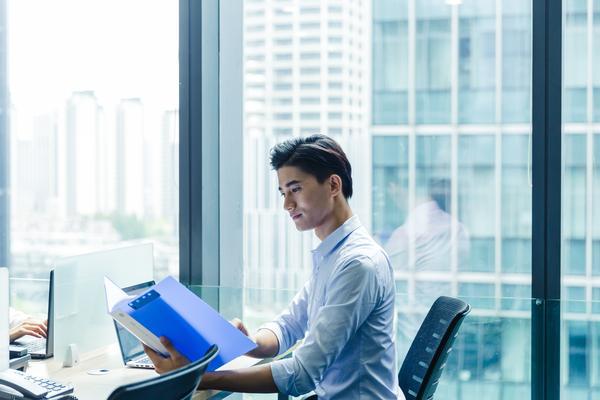 合同终止时间计算公式|法律实务中的终止时间确定标准 图1