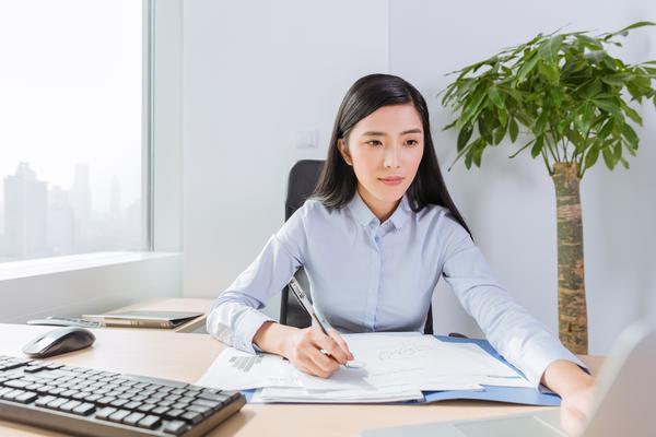 《工商局成功立案查处开发商虚假宣传行为，维护消费者权益》图1
