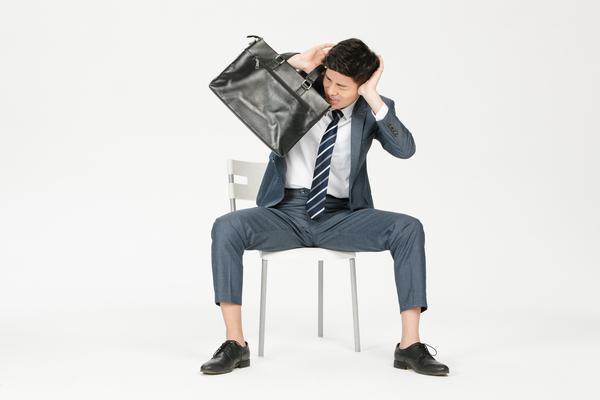 《离职是否属于终止合同?合同终止条件及法律效应分析》 图2