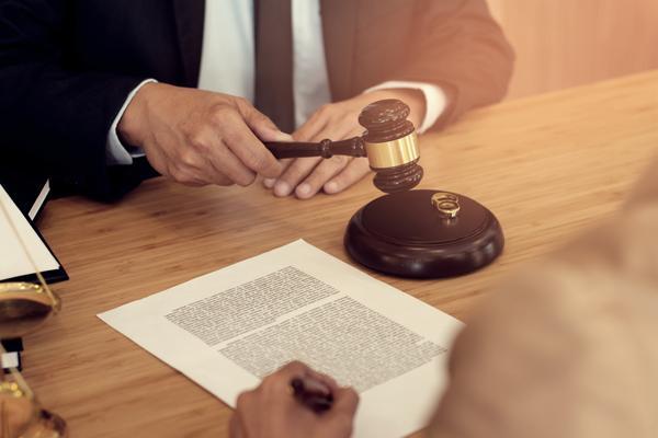 《诉讼确认合同终止：企业法律风险及应对策略》 图1