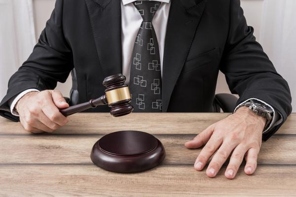标债产品违约责任：法律框架与实践分析