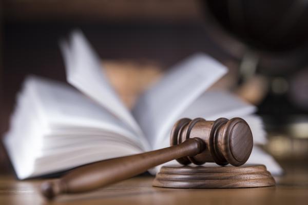 公司单方终止合同要承担|企业违约责任认定与赔偿范围分析 图2