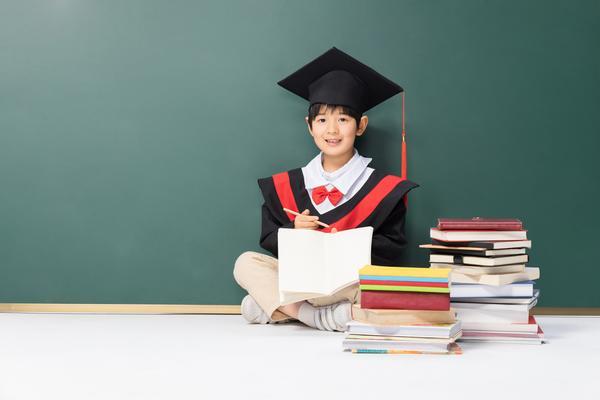 《高考内容营销实战案例解析：从真题中洞悉策略之道》图1