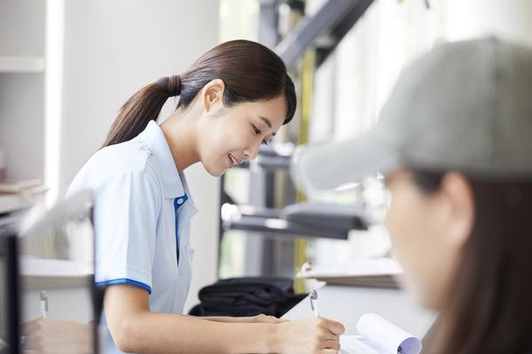 《酒店揭秘：床的大小虚假宣传何时休？》 图2