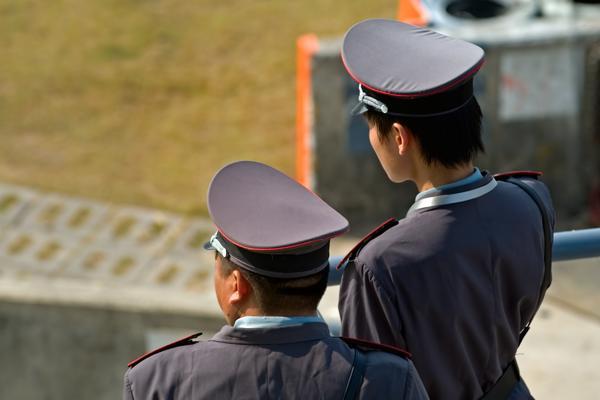 经济犯罪案例解析：洞悉现代社会经济犯罪现象 图2