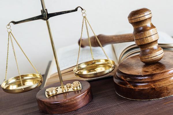 公司法务使用的书：实用指南与案例解析 图2