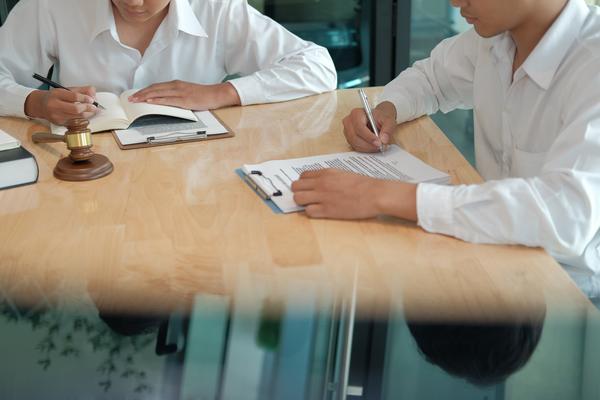 要约邀请通俗解释——合同法中的基础概念与实务应用 图2