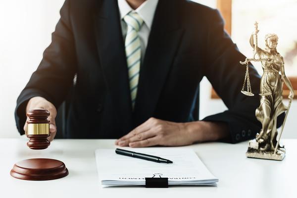 物权法案例解析|继承与相邻权纠纷解决路径 图1