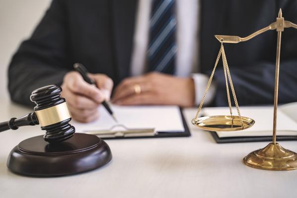 揭示出国教育服务合同欺诈行为：如何防范与维权图1