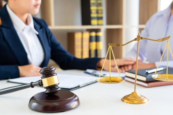 《民事案件保险合同欺诈:如何识别和应对》图1