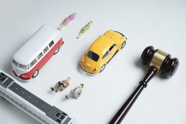 网络交友借钱是否构成犯罪：如何界定？ 图2