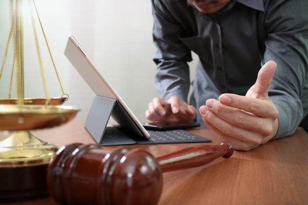 交通事故责任划分改判案例解析与实务分析 图2
