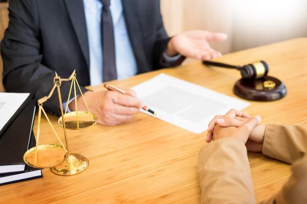 《直播行业合同法规解析：多种合同形式一网打尽》 图2